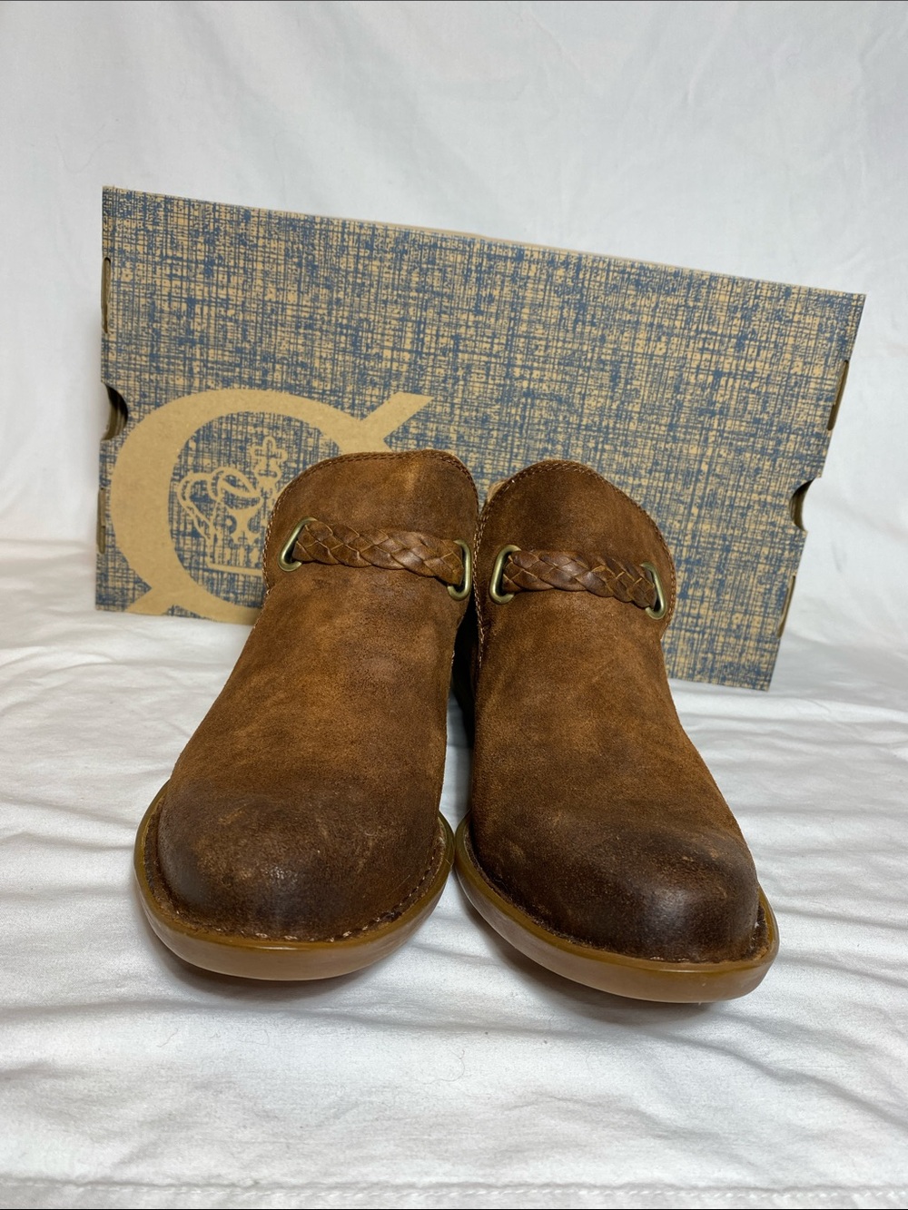 Born Sylvia Women’s Rust (Tobacco) Distressed Suede Ankle Boots - size 7.5 NWT - Picture 3 of 12